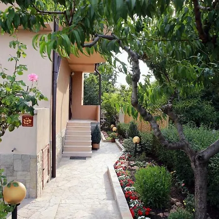 Ivanovi Maison d'hôtes Tchernomorets