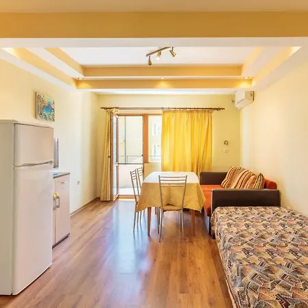 Guest house Ivanovi