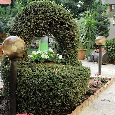 Ivanovi チェルノモレツ