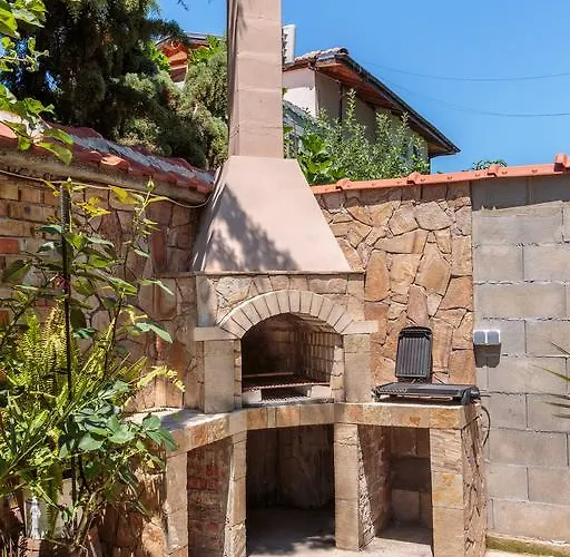 Ivanovi 招待所 3*