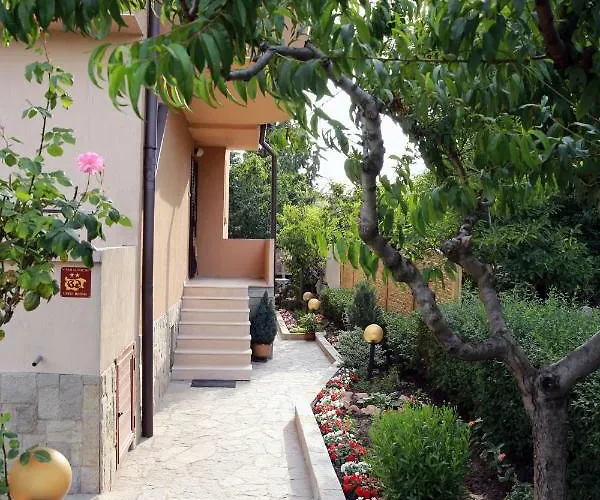 Ivanovi 招待所 切尔诺莫雷茨