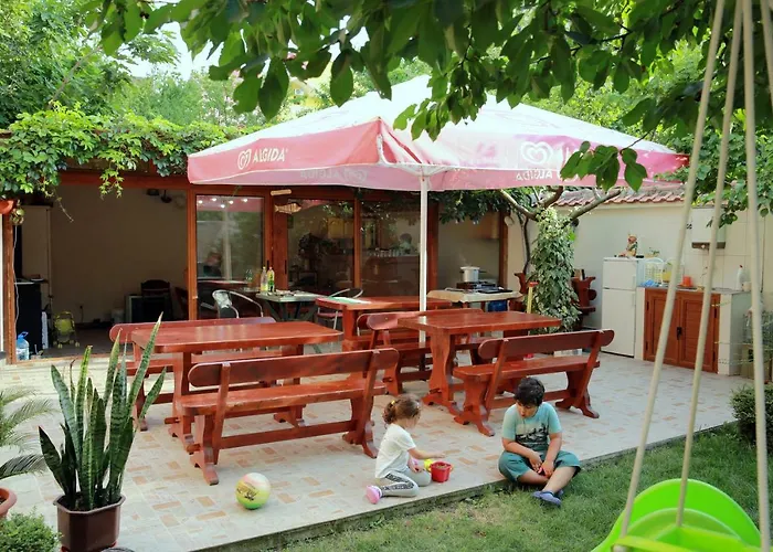 Ivanovi 招待所 3*